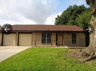 15418 W Hutchinson Cir, Houston, TX 77071