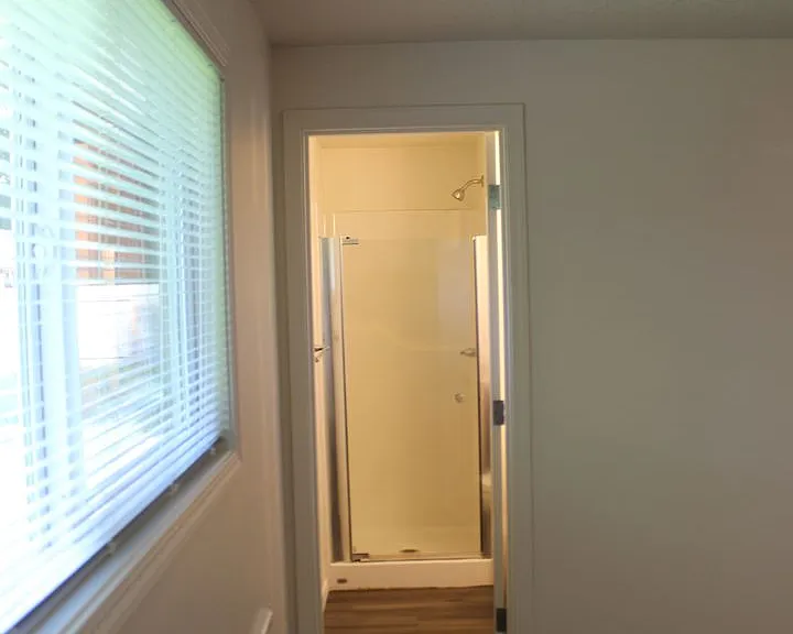 2588 NE Grant St — Photo 16