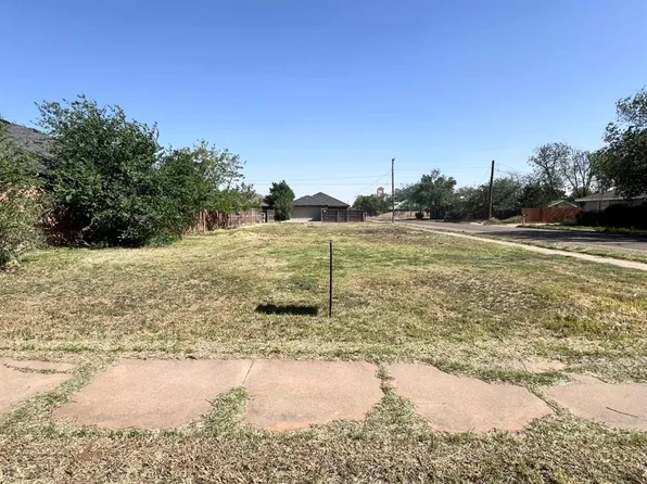 2002 16th St, Lubbock, TX 79401