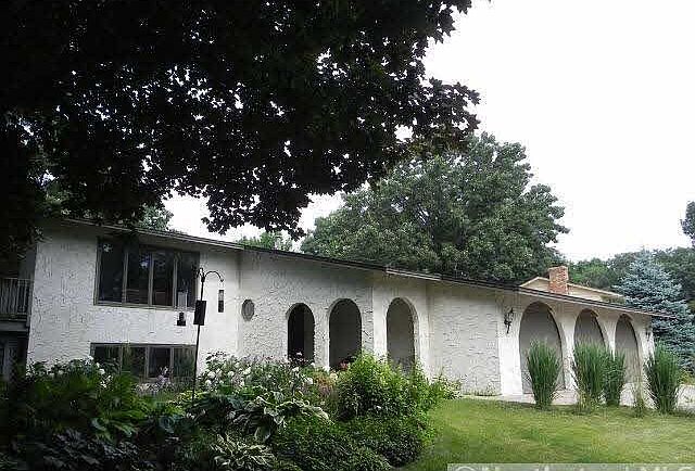 1st image of 15116 Oakland Avenue