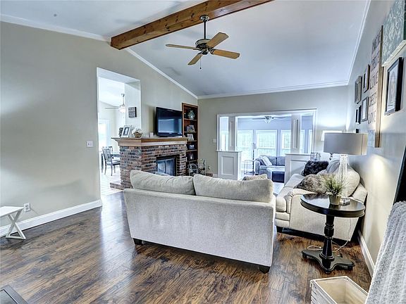 2nd image of 5808 Hightower Dr
