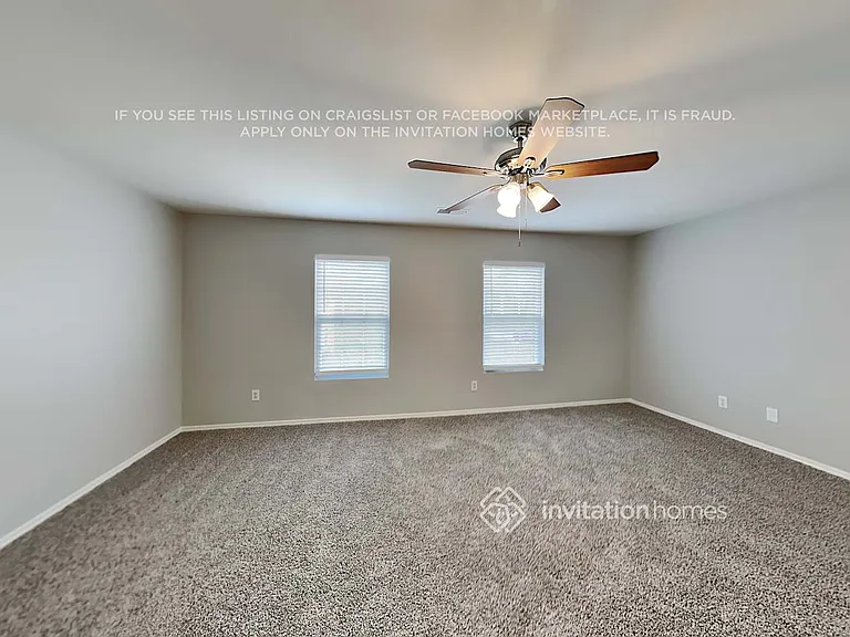 2543 Buckleigh Dr — Photo 8