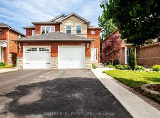3842 Foxborough Trl, Mississauga, ON L5N 7T9