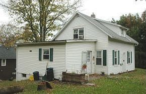 5th image of 34 Phelps St