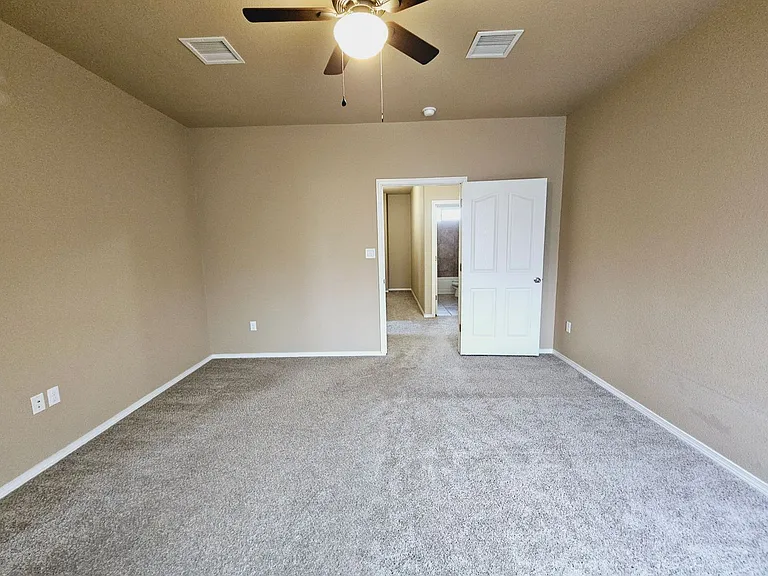 12185 Copper Valley Ln — Photo 17