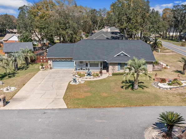 4559 Scarlet Dr, Crestview, FL 32539