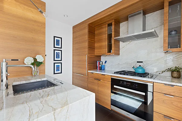 Rented by Compass | media 6