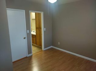 508 S Santa Fe Ave, Visalia, CA 93292