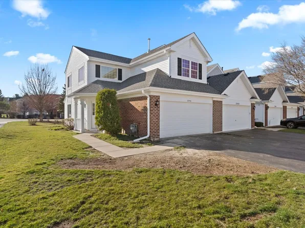32446 N Rushmore Ave, Lakemoor, IL 60051