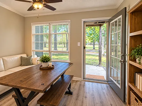 2 bed, 1106 sqft, $1,995 — Photo 4