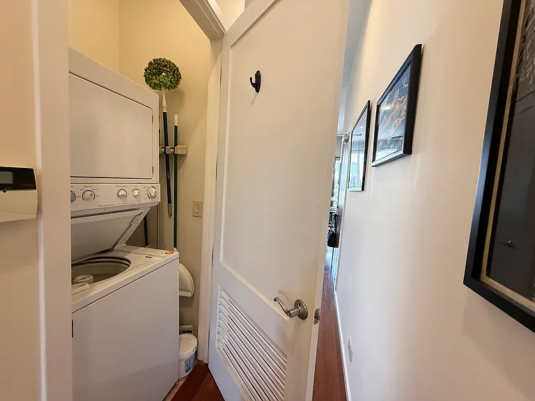 1731 N Western Ave #3 — Photo 17