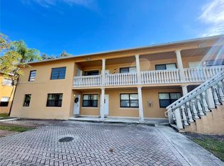 6170 SW 62nd Ter APT 5, South Miami, FL 33143