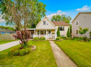 650 W Thomas St, Elmhurst, IL
