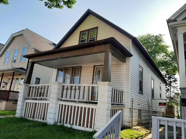 2255 South 14th STREET, Milwaukee, WI 53215