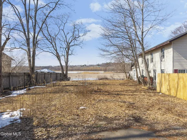 101 Schermerhorn Road, Cohoes, NY 12047