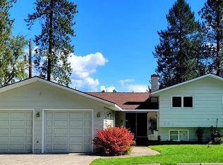 301 Woodland Dr, Pinehurst, ID 83850