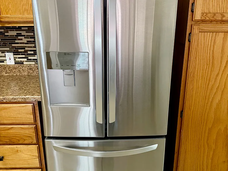 Fridge