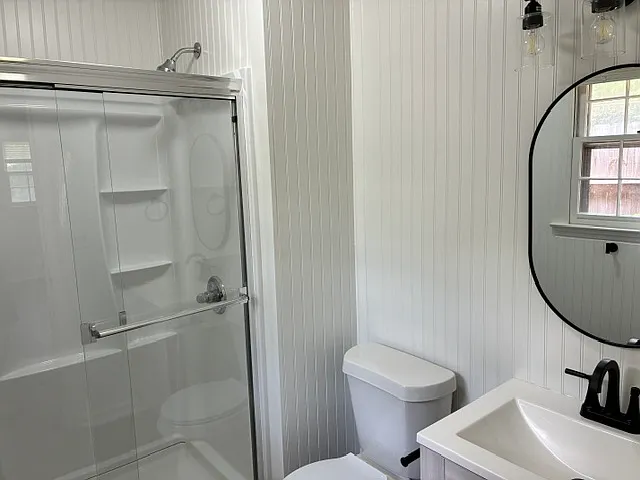 1011 Smith Sisters Rd — Photo 10