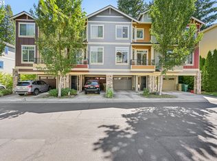 426 NE Tork Pl, Hillsboro, OR 97006