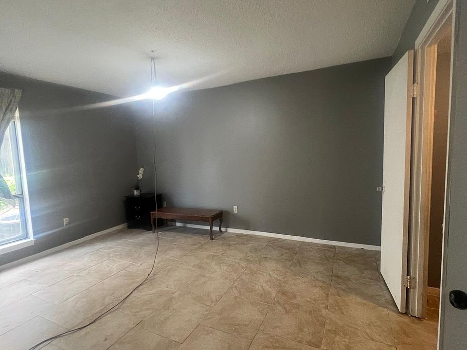 1st image of 2789 Sonora Dr