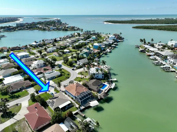 105 Jamaica Dr, Naples, FL 34113