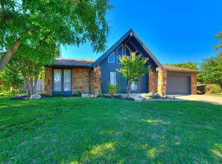 2521 Cedar Park Dr, Oklahoma City, OK 73120