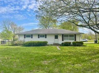 506 W Pearl St, Hamlet, IN 46532