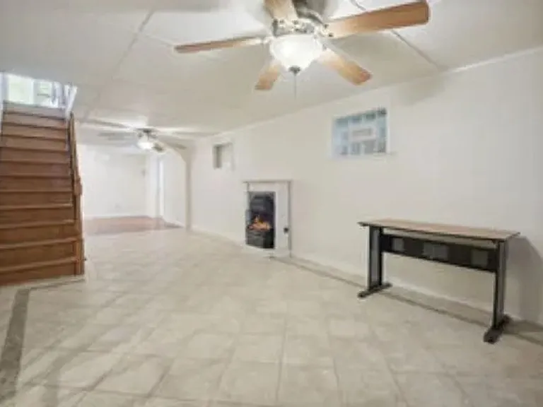 8413 Spencer Ct — Photo 17