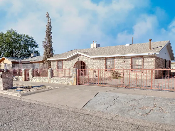 9739 Penjamo Dr, El Paso, TX 79927