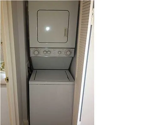 Rented by Evans Real Estate | media 22