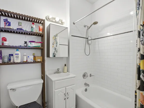 450 Dean Street image 6 of 6