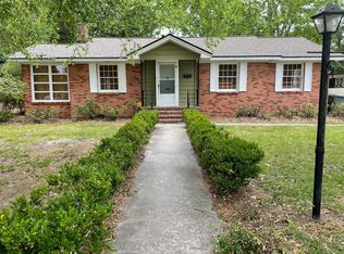 321 E Derenne Ave, Savannah, GA 31405