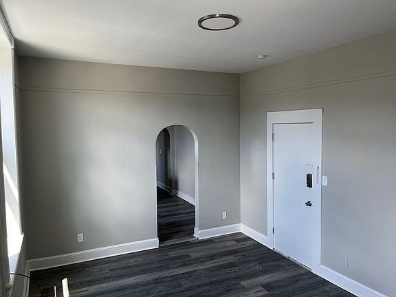 3rd image of 232-234 E Church St #234-3S