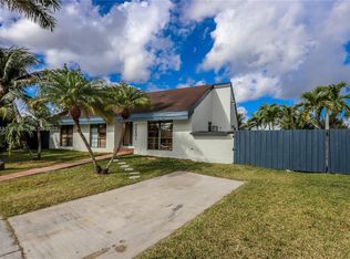 20601 SW 120th Ct, Miami, FL 33177