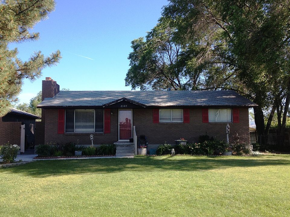 1st image of 2305 W Cynthia Ann Cir