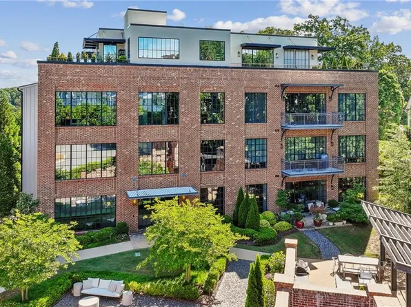 214 Vickery Falls Dr, Roswell, GA 30075