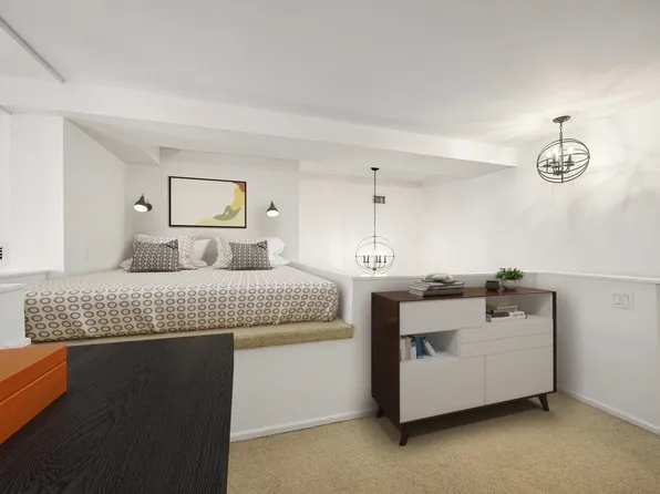 518 Gregory Avenue image 9 of 26