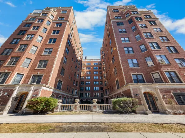 6935 S Crandon Ave APT 8D, Chicago, IL 60649