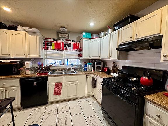 4th image of 8500 E 57th St
