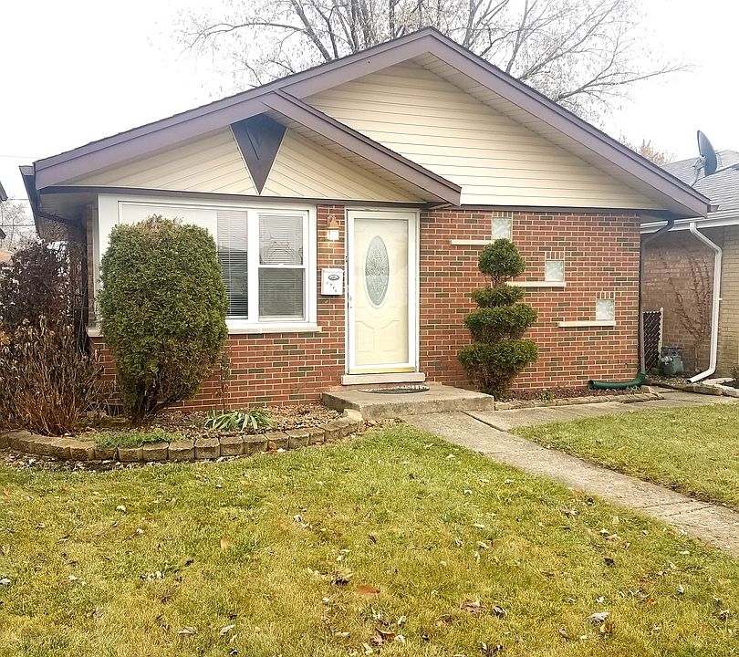 1st image of 7945 Oak Park Ave