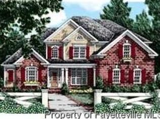 3414 Camberly Dr, Fayetteville, NC 28306