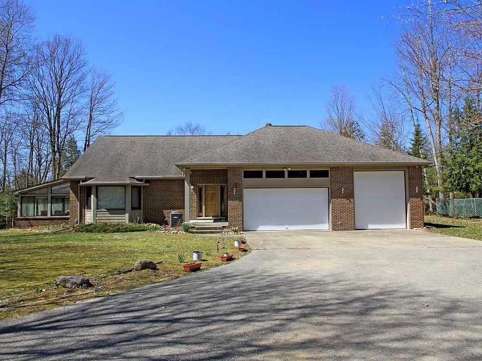 253 N East Torch Lake Dr, Central Lake, MI 49622 Zillow
