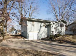 1404 Tracy Ln, Iowa City, IA 52240