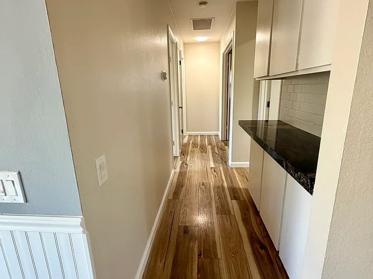 4937 Avenida De Angelina — Photo 8