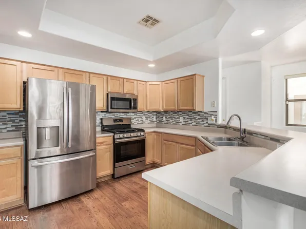 2856 S Full Moon Dr, Tucson, AZ 85713