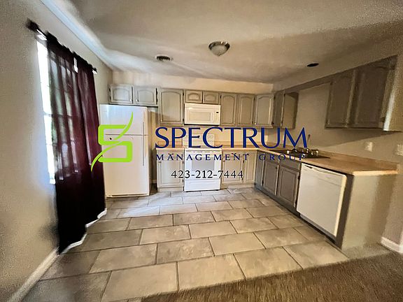 4th image of 15745 & 15747 W Andrew Johnson Hwy #9B