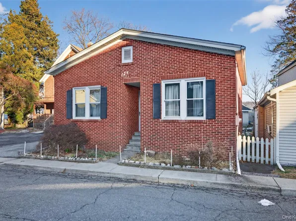 34 Lake Street, Highland Falls, NY 10928