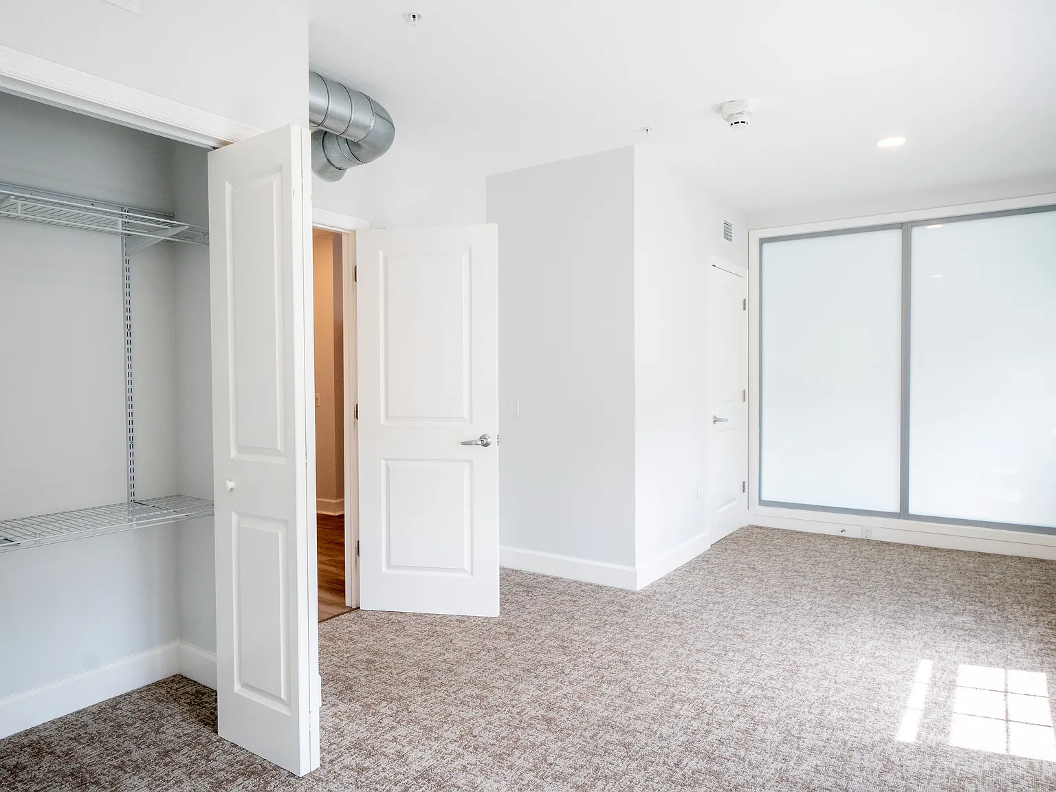 1 bed, $1,499 — Photo 4
