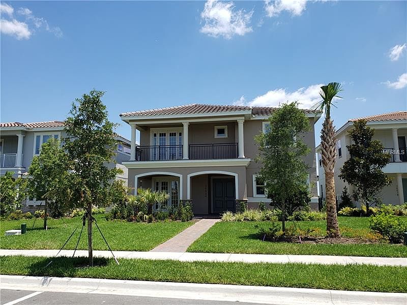 Home For Sale In Eagle Creek