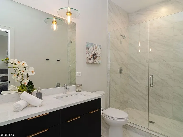 839 W Agatite Ave — Photo 11